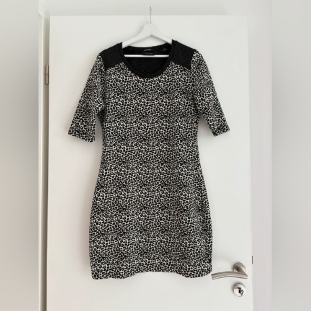 Chic Black and White Leopard Print Mini Dress